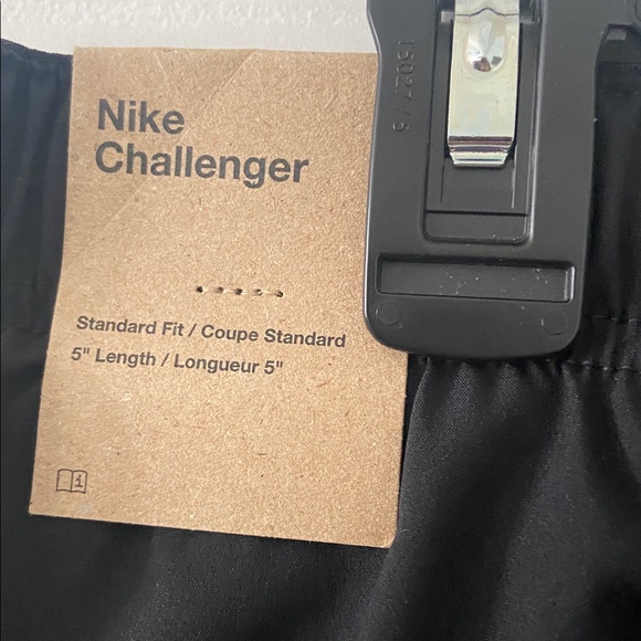 Nike Black Performance Shorts size L inseam 5” brand new waist elastic - Picture 3 of 10